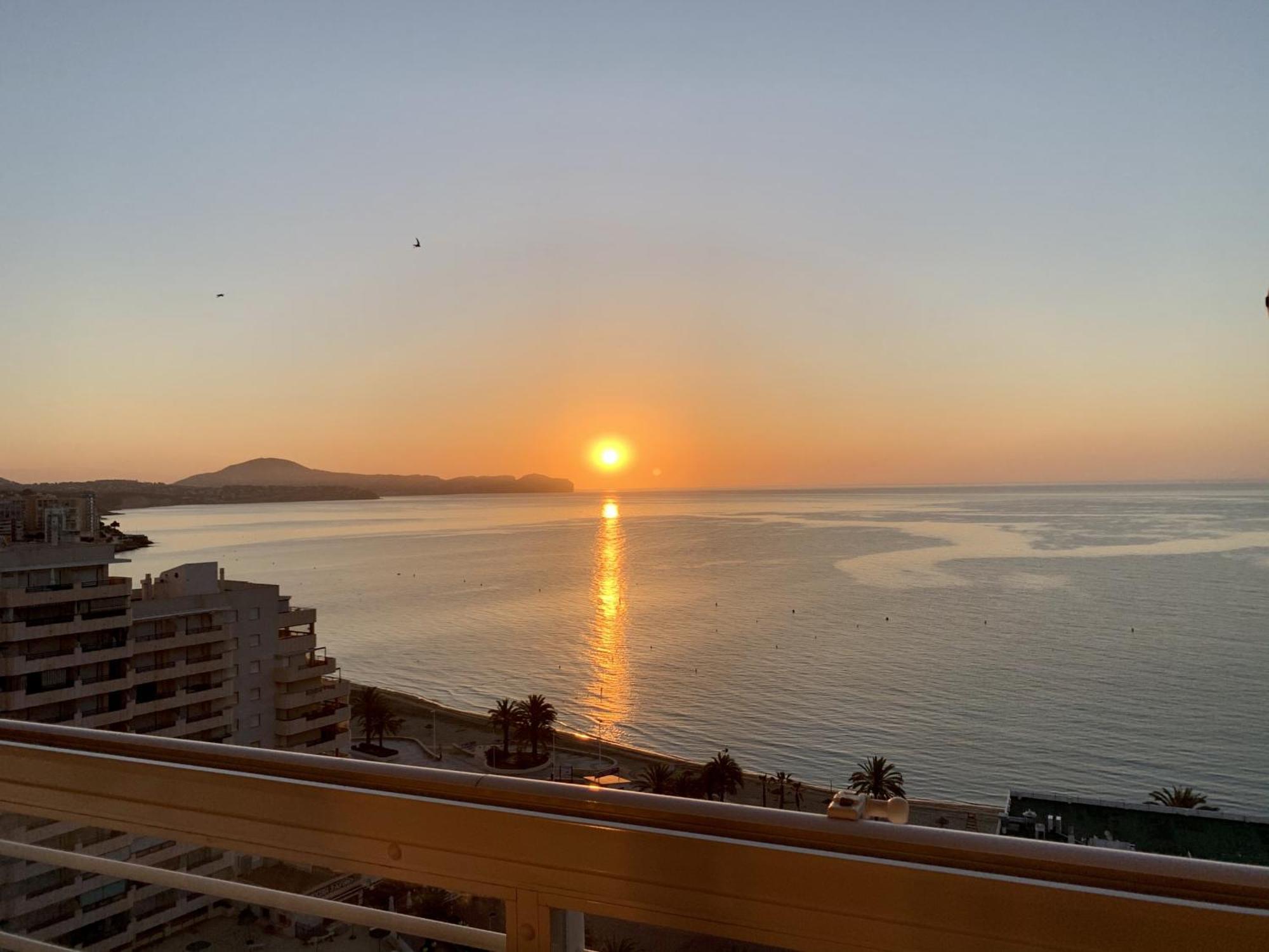 Apolo 16 Impresionantes Vistas Piso 14 Sobre El Mar. Top. Calpe Eksteriør bilde